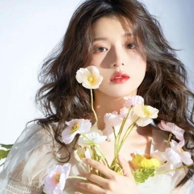 她下单了一个隐世继承人